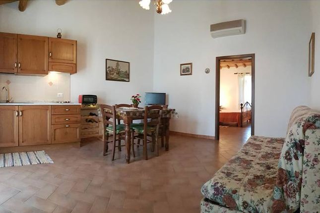 Country house for sale in Cinigiano, Cinigiano, Toscana