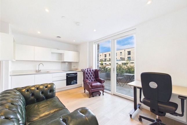 1-bed flat on Flat 15, The Dials,, Runway Avenue, Bristol, £1,200/mo