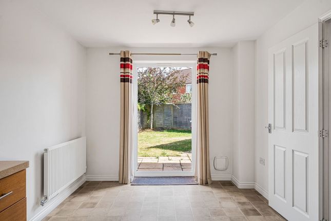 12, Symphony Road, Cheltenham photo 4