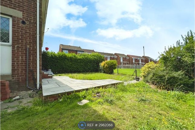 Beacon Grove, Morley, Leeds photo 2