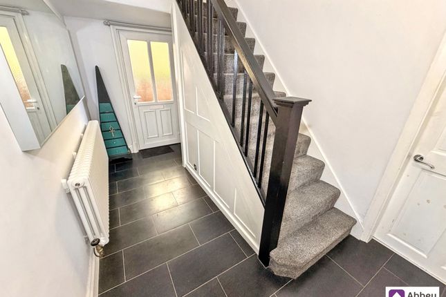 41 Sykefield Avenue, Leicester photo 2