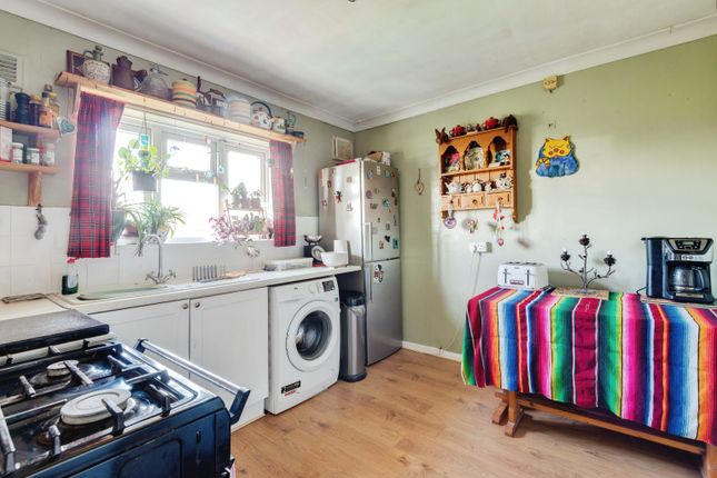 Thumbnail Maisonette for sale in Ash Grove, Uxbridge