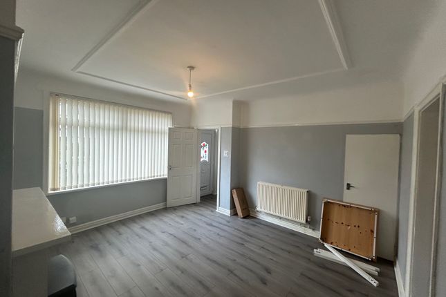 48, Wirral photo 3