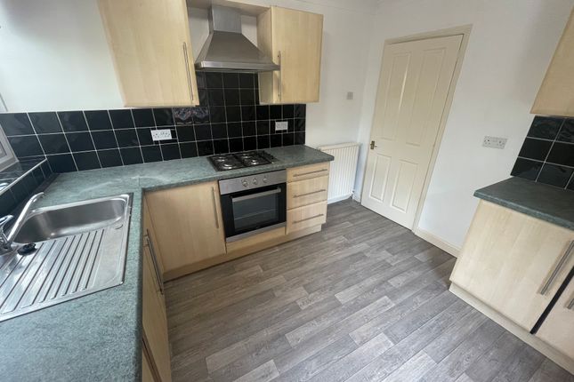 69, Nottingham photo 3