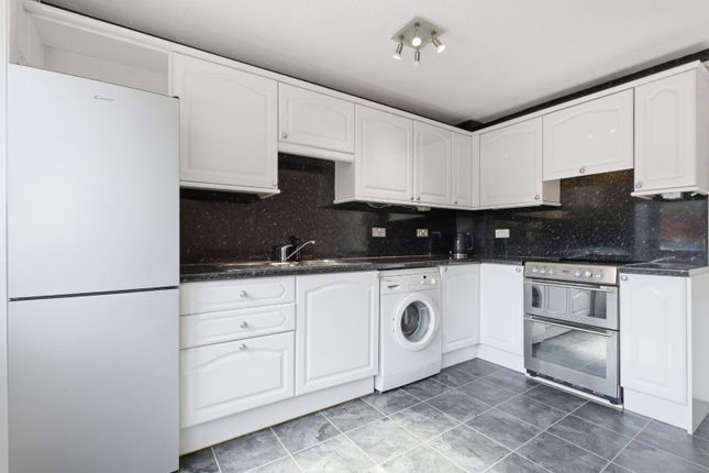 23, Rashiehill, Erskine photo 4