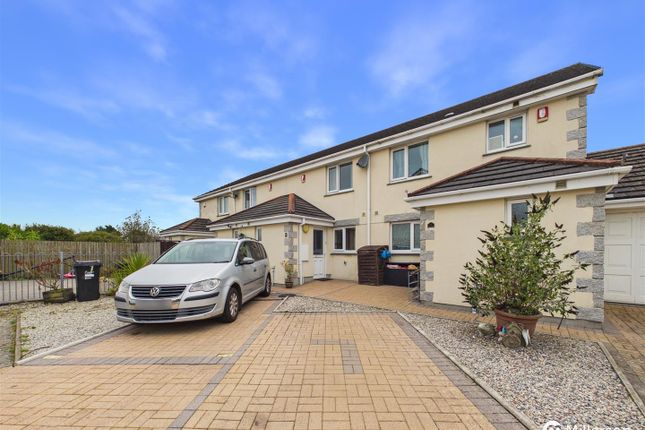 2-bed house on 7, Copper Meadows, Redruth, £220,000