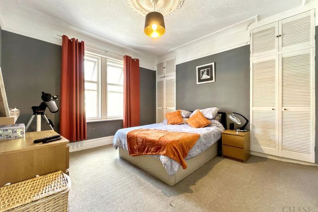 138 St. Pauls Road, Jarrow photo 3