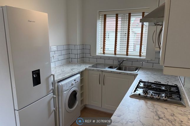Riverbrook Road West Timperley, Altrincham photo 2