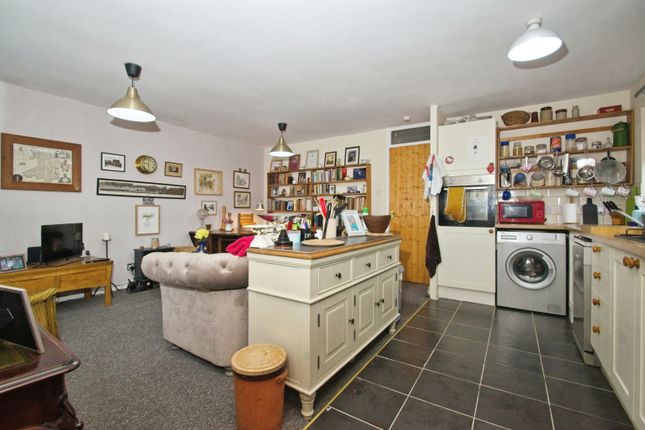 8., De Braose Close, Cardiff photo 4