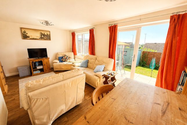 2, Cale Way, Somerset photo 4