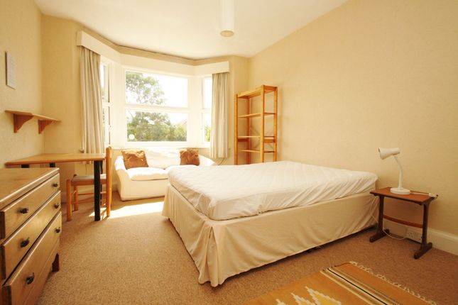47 Heathwood Road, Bournemouth photo 5