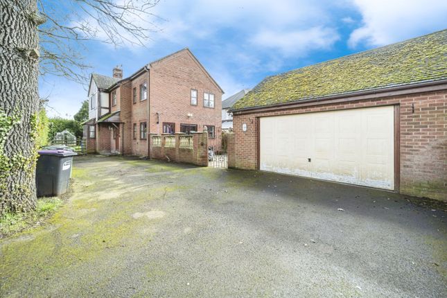 Detached house for sale in Blything Court, Bridgnorth