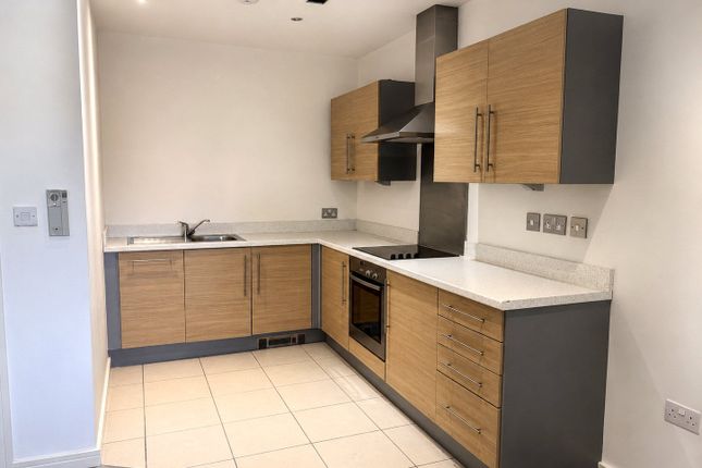 Apartment 8, Waterside,, St. James Court West, Lancashire photo 3