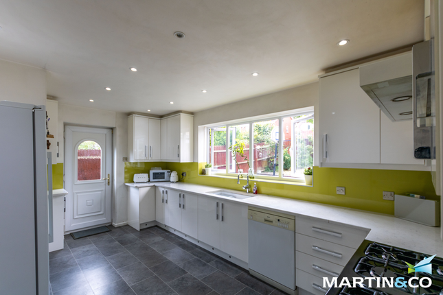 10, Christ Church Grove, Walsall photo 4