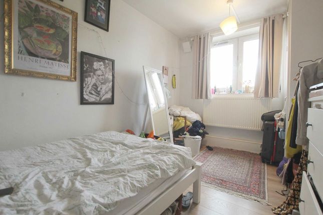 Flat 8, Linden House, Abinger Grove, London photo 5