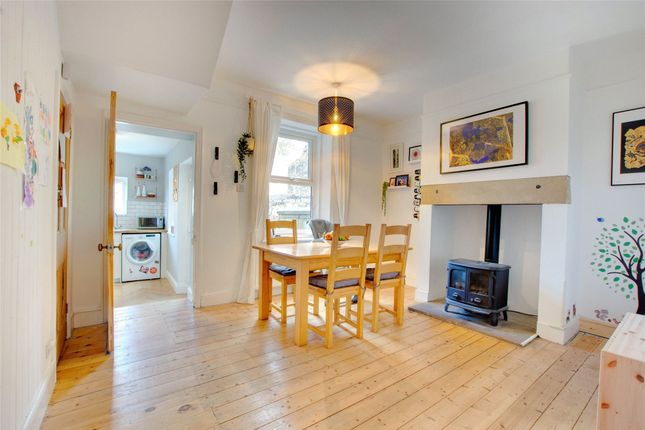 11 Derwent Gardens, Gateshead photo 5