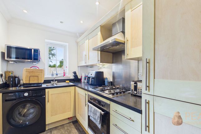 3 Aspen Close, Littlehampton photo 3