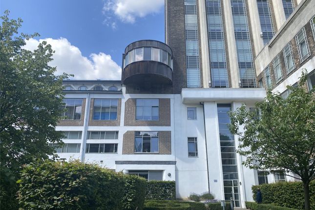 Wallis House, 206, Great West Road, Brentford photo 4