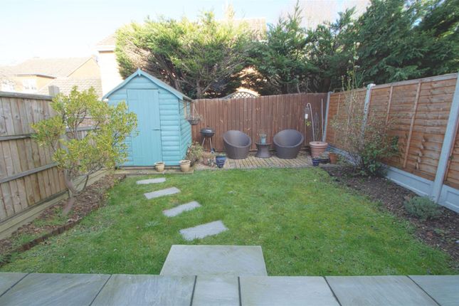 8, Grosvenor Gardens, Billericay photo 2