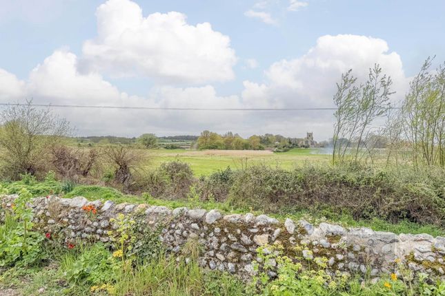 10, Glandford Road, Holt photo 2