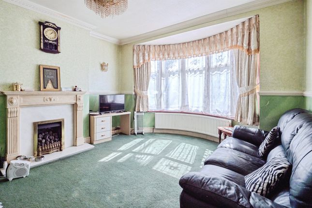 220, Evington Road, Leicester photo 3