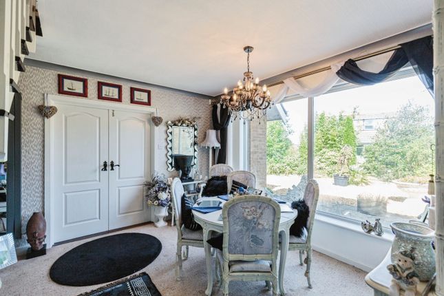 2, Lambs Hill Close, Thornton-cleveleys photo 4