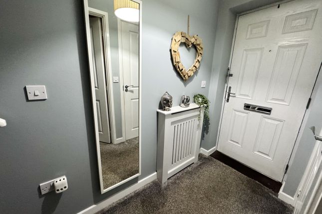 6, Stuart Walk, Durham photo 4