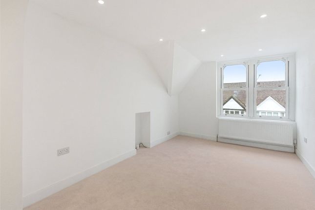 Elm Road, Mortlake photo 4