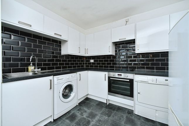 Longridge Avenue, Brighton photo 2