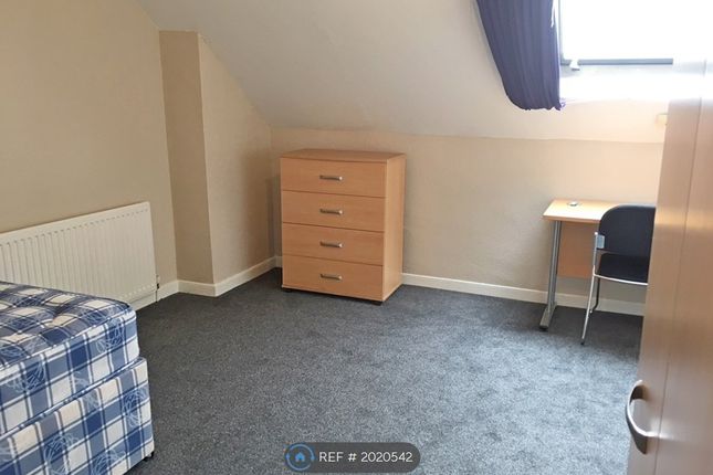 Terraced house to rent in Manor Road, Bristol