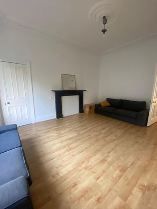 Shared accommodation to rent in Barrington Drive, Kelvinbridge, Glasgow