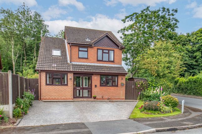 Detached house for sale in Rockford Close, Oakenshaw, Redditch, Worcestershire