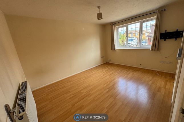 Measham Way, Lower Earley, Reading photo 3