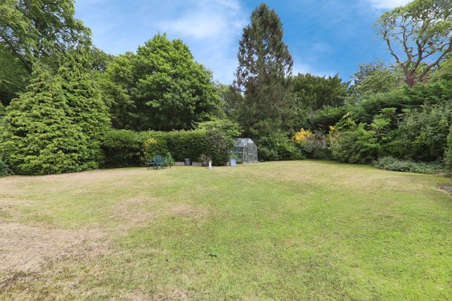7, Beechfield Drive, Hull photo 4