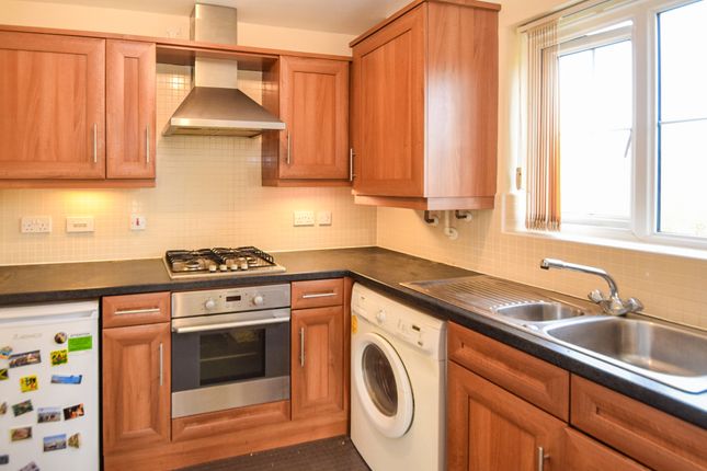 Apartment 66, Sandhill Close, Bradford photo 2