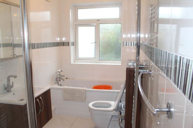 Park Avenue, Southall photo 4