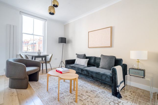 Thumbnail Flat to rent in Kensington, London