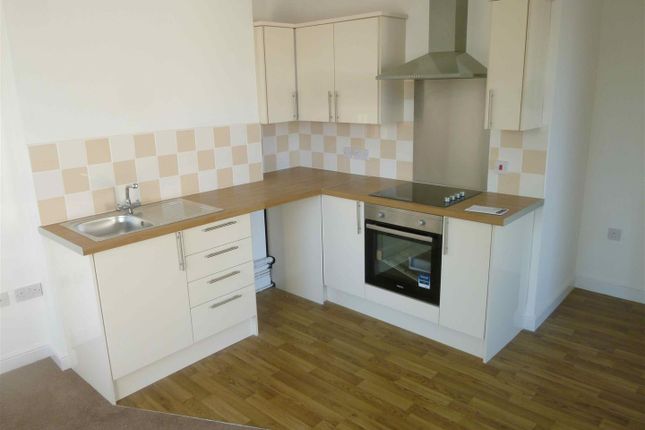 Flat 4, 189, Court Road, Barry photo 4