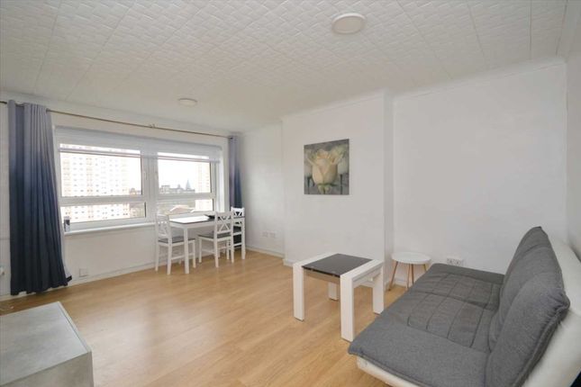 Flat 1, 11th floor, 12, Dobbies Loan Place, Glasgow photo 2