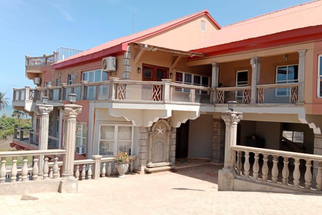 Thumbnail Villa for sale in Tujereng, Brikama, Gambia
