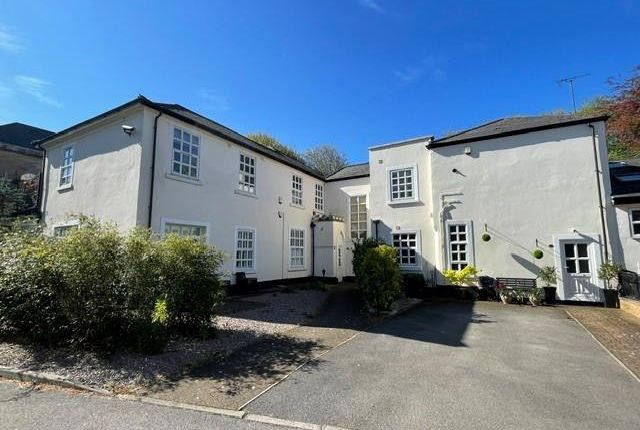8 Oak Bank Manor, Crow Hill Rise, Mansfield photo 2