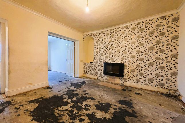 28, Afon Road, Llanelli photo 3