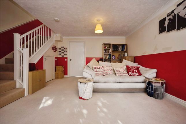 144, Primrose Close, Bedfordshire photo 2