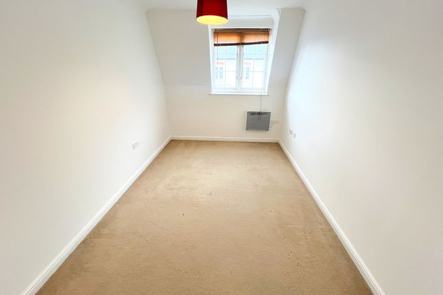 9, Roche Close, Rochford photo 3
