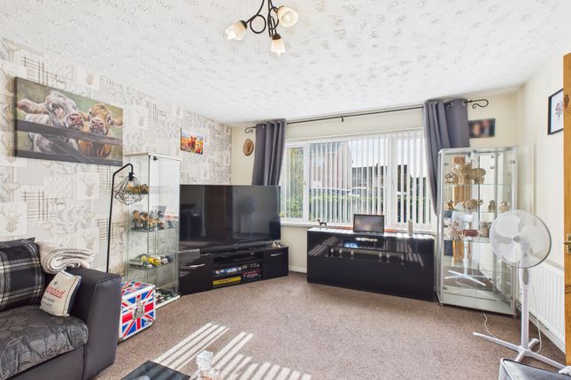 1, Willow Close, Bridgwater photo 4