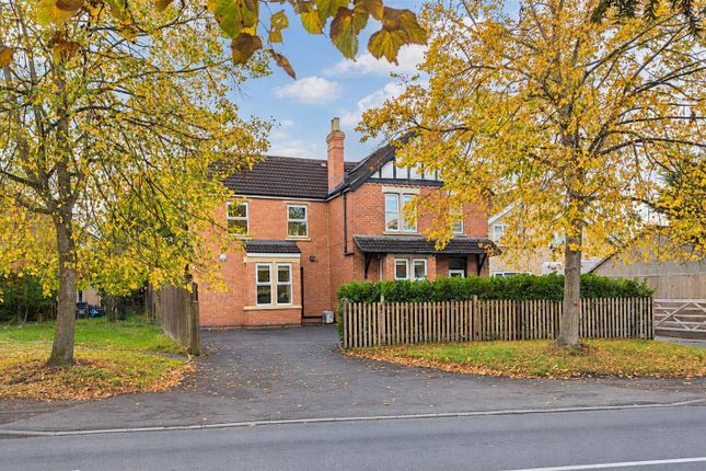 5-bed detached on Painswick Road, Gloucester, £650,000