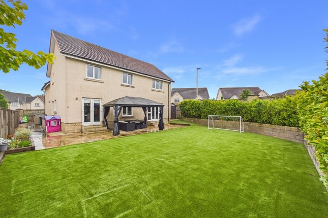 4, Kavanagh Crescent, South Lanarkshire photo 2