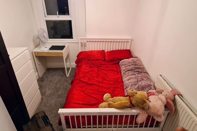 Thumbnail Room to rent in Sandy Hill Road, London