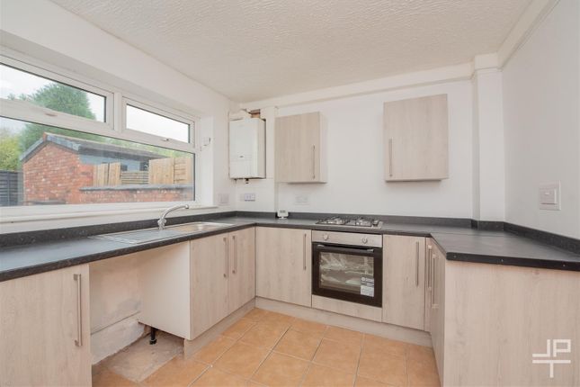 66, Smiths Lane, Wigan photo 4