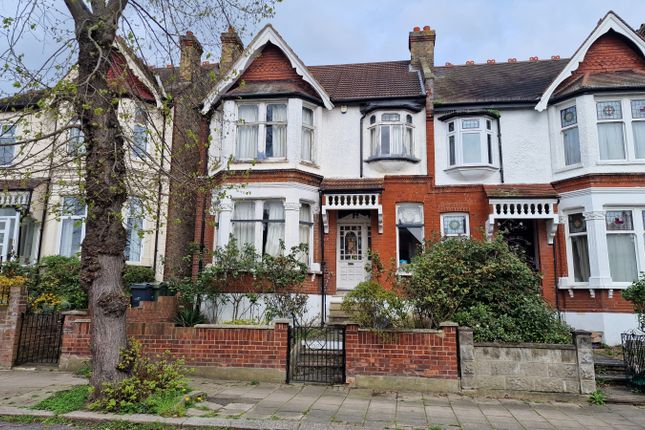 Terraced house for sale in Braxted Park, Streatham Common, London